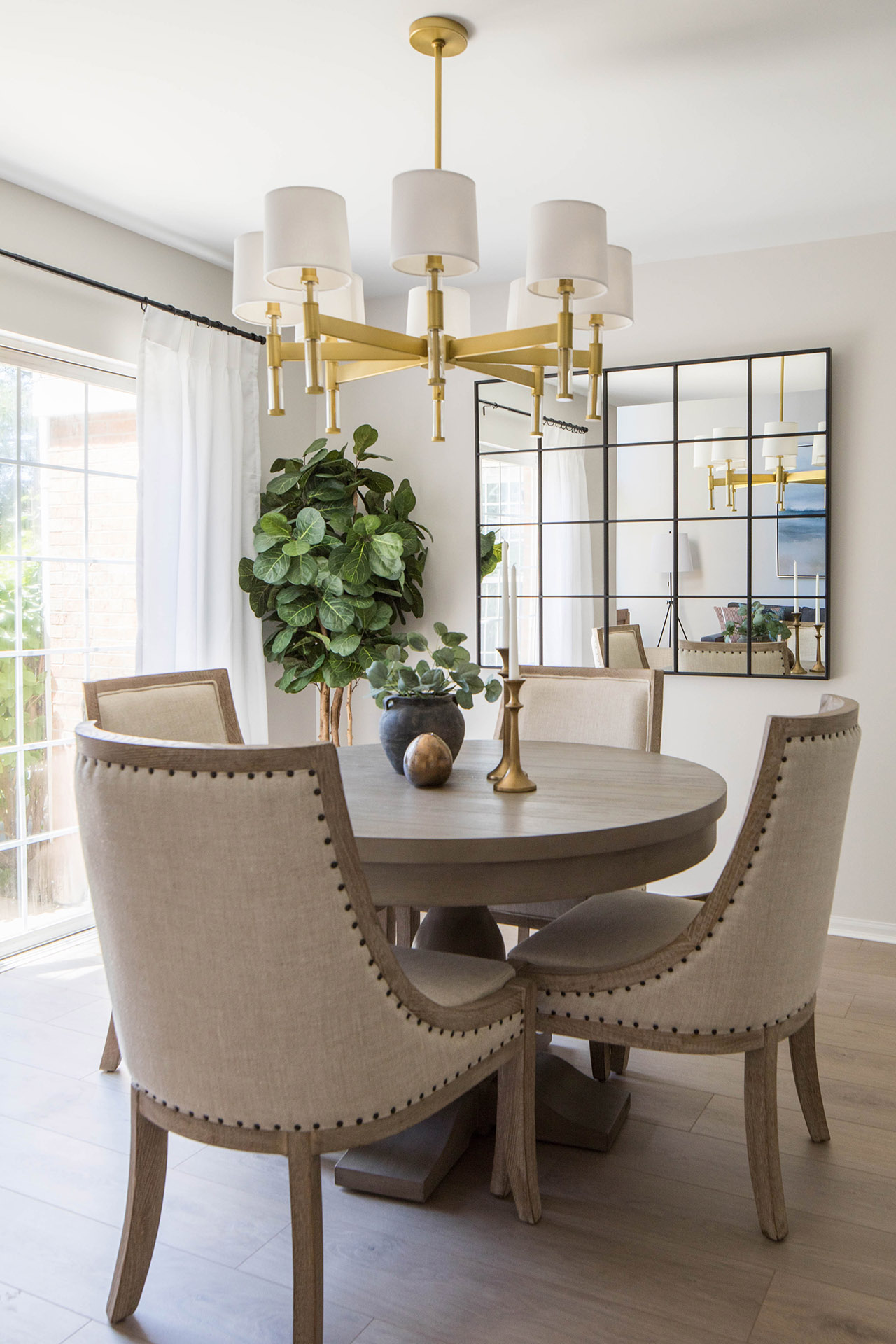 Photo of a Dining Space